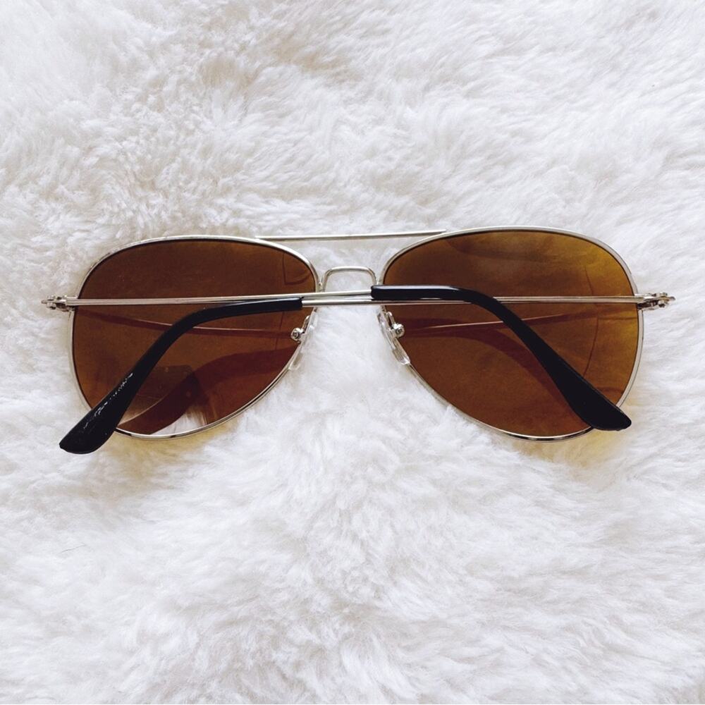Elsie Gold with Silver Rims Polarized Aviator Sunglasses - Picture 9 of 11